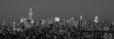 4RB1635-Manhattan-Skyline-(detail)-URBAIN--Richard-Berenholtz