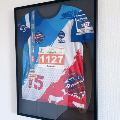 Vitrine maillot course à pied framebox