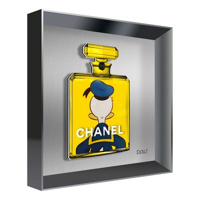 Vitrine Relief FIGURATIF Donald Kalu Gris, Franck DOAT 30X30