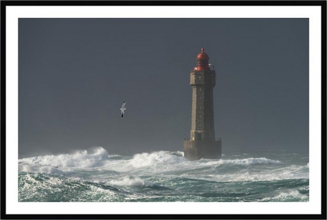 Phare-de-la-Jument---Tempete-Eunice