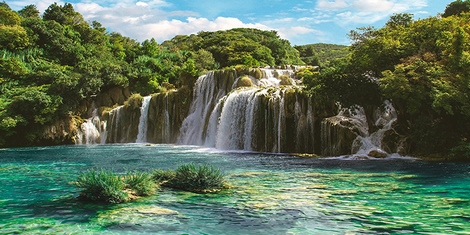 Image 2AP5079 Pangea Images Waterfall in Krka National Park, Croatia