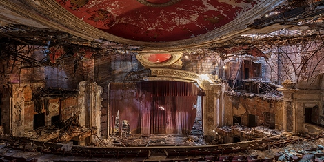 2RB5124-Richard-Berenholtz-Abandoned-Theatre,-New-Jersey-(detail-I)