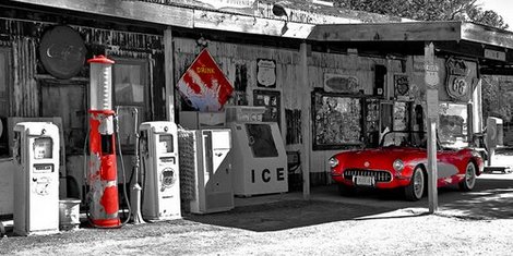 Image 2VR3188 Vintage gas station on Route 66 AUTOMOBILE  Vadim Ratsenskiy