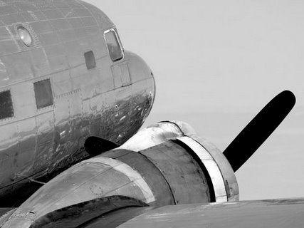 Image 3AP1120 Vintage Propeller Airplane AVION VINTAGE Luminate Studio 