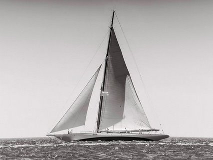 Image 3AP3307  Classic  racing sailboat  MARIN MARIN Anonymous 