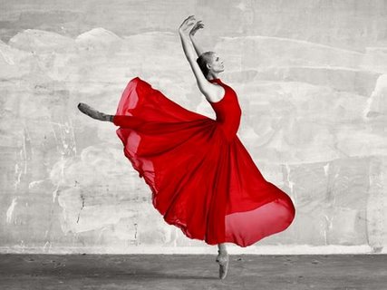 3AP4043-Ballerina-in-Red-VINTAGE--Haute-Photo-Collection-