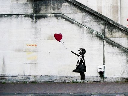 Affiche, tableau avec cadre Banksy street art - Graffiti Throwing Flow |  Europosters