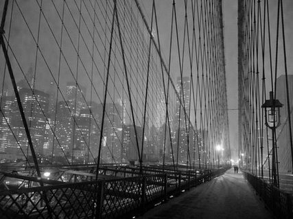 3MS3281-On-Brooklyn-Bridge-by-night-NYC-URBAIN--Michel-Setboun