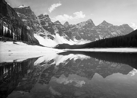 Image ig9985 Dave Butcher Canada Alberta Moraine Lake Reflection