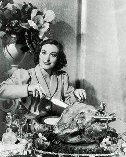 bga488050-Hollywood-Photo-Archive-Thanksgiving---Joan-Crawford