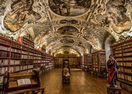 Image ig9396 Beautiful old Library Ronin
