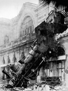 3AP3215-Train-wreck-at-Montparnasse-Paris-1895-URBAIN-VINTAGE-Anonymous-