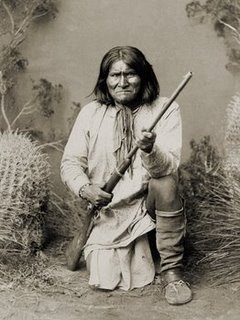 3AP3693-Geronimo-Apache-1886-VINTAGE--Anonymous-