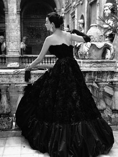3GN669-Black-Evening-Dress-Roma-1952-(detail)-VINTAGE--Genevieve-Naylor