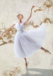 Image 3TR3797 White Ballerina FIGURATIF  Teo Rizzardi
