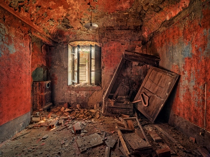 Image ig10126 Matthias Haker The Red Room