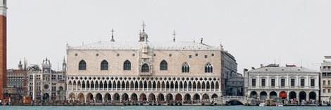 Image ig7304 Palazzo Ducale Rolf Fischer